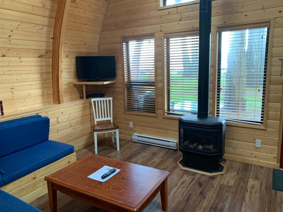 Oyster Bay Resort Campbell River Extérieur photo